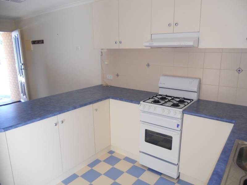 4/110B Osborne Street, Flora Hill VIC 3550