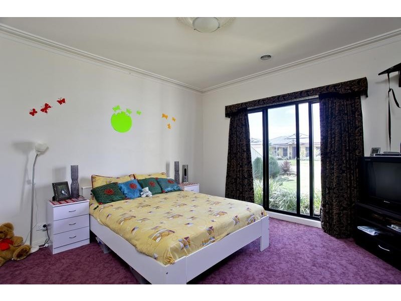 12 Julian Court, Epsom VIC 3551