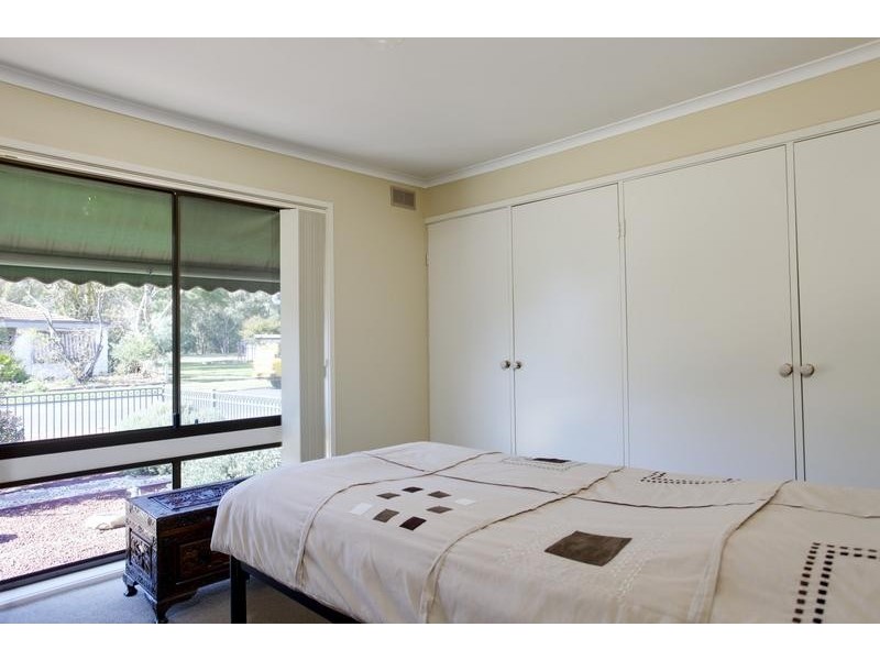 2/6 Beverley Street, Kangaroo Flat VIC 3555