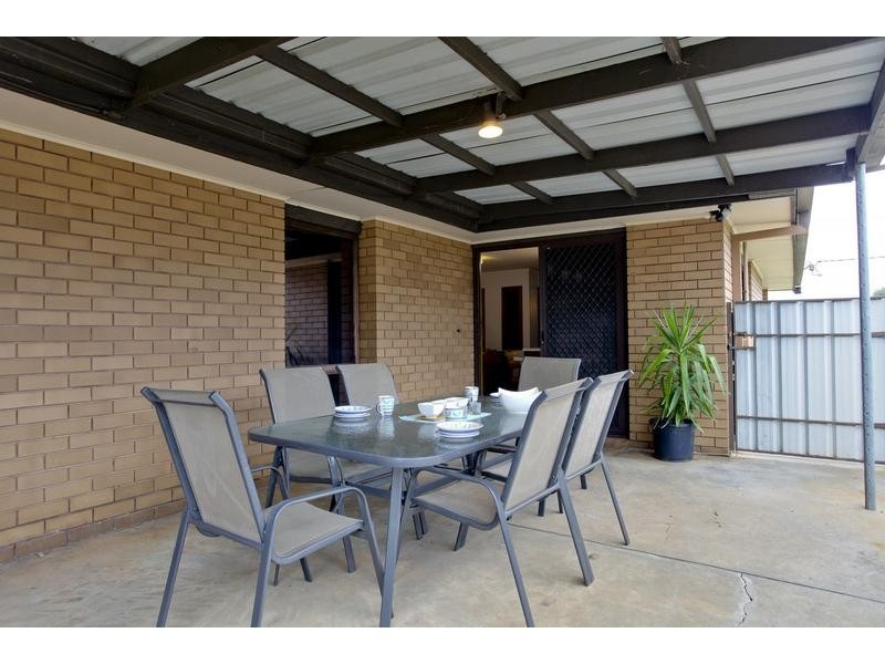 309 High Street, Kangaroo Flat VIC 3555