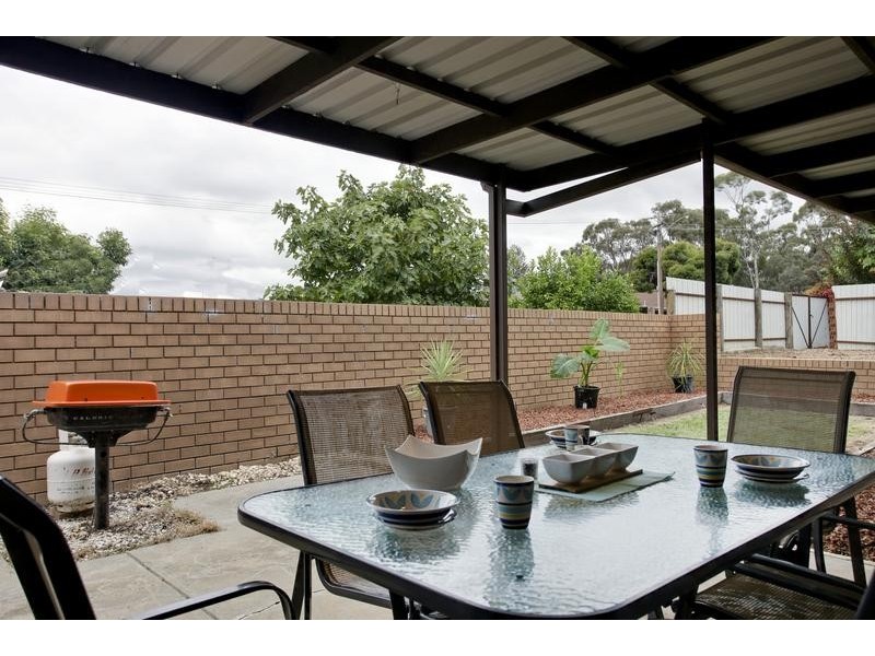 309 High Street, Kangaroo Flat VIC 3555