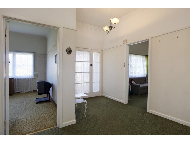 13 Burrell Street, Flora Hill VIC 3550