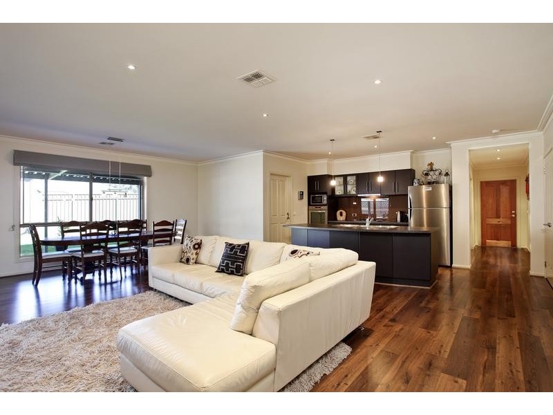 3 Rosemary Court, Golden Square VIC 3555