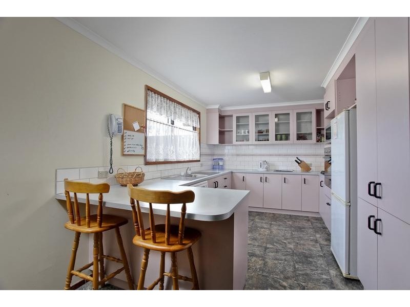 12 Butts Road, Eaglehawk VIC 3556
