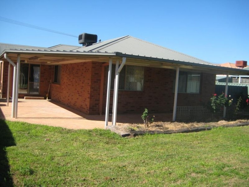 206 Crook Street, Strathdale VIC 3550