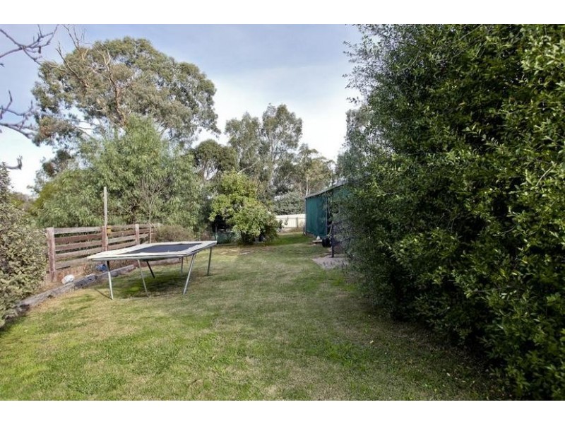 9 Drake Street, Axedale VIC 3551
