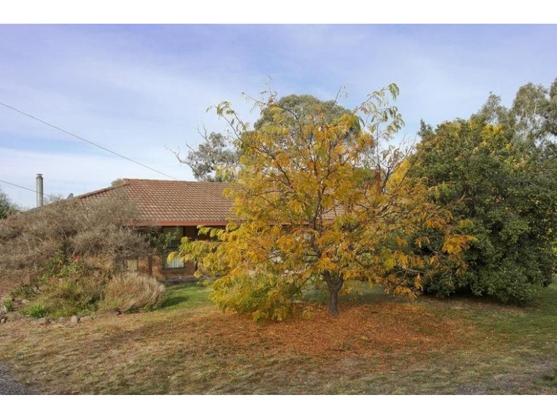 9 Drake Street, Axedale VIC 3551