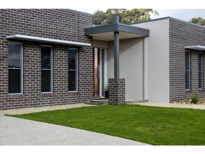 94 McIvor Forest Drive, Junortoun VIC 3551