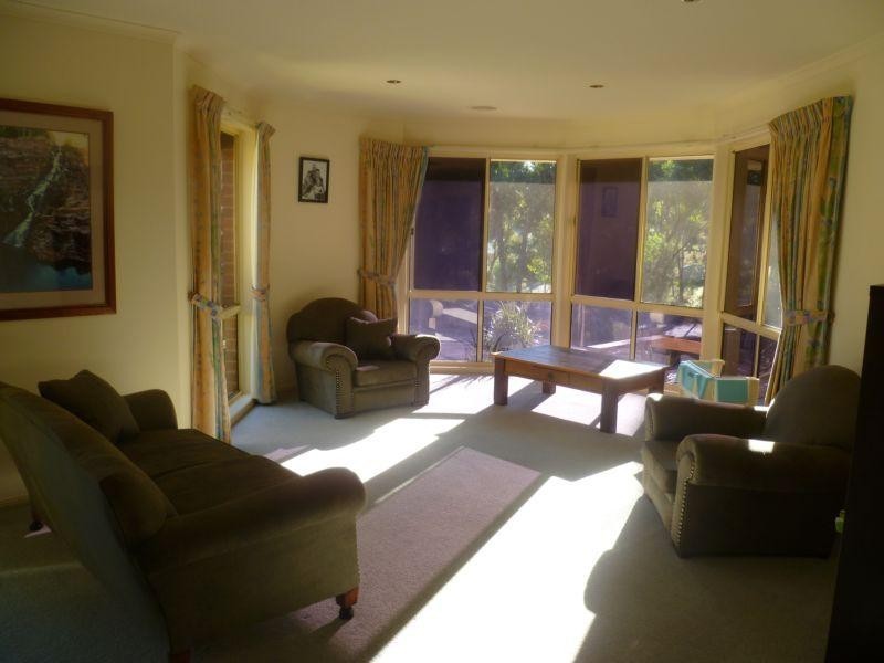 154 Osborne St, Flora Hill VIC 3550