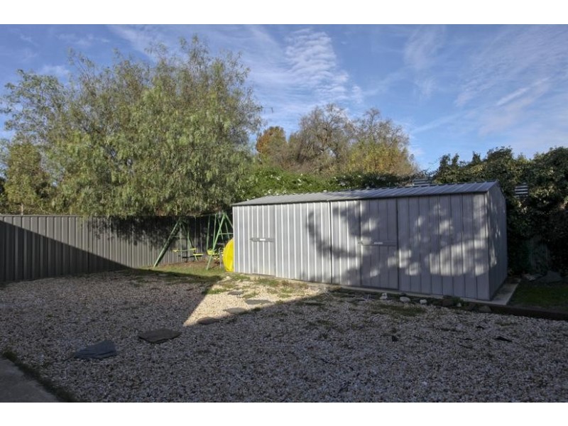 3 Daly Street, Long Gully VIC 3550