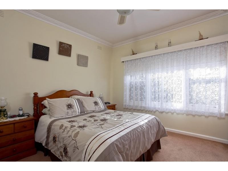 21 Henkel Street, Long Gully VIC 3550