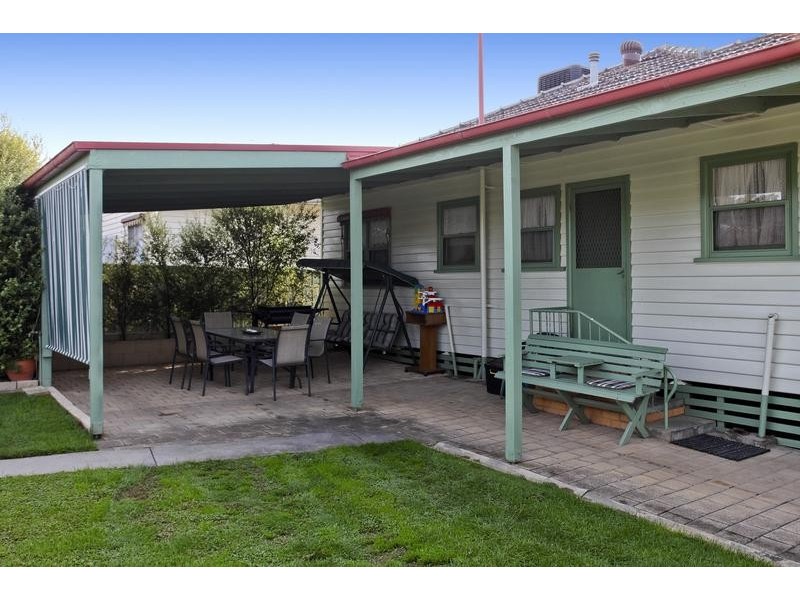 21 Henkel Street, Long Gully VIC 3550