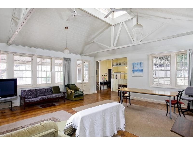 61 Horace Street, Quarry Hill VIC 3550