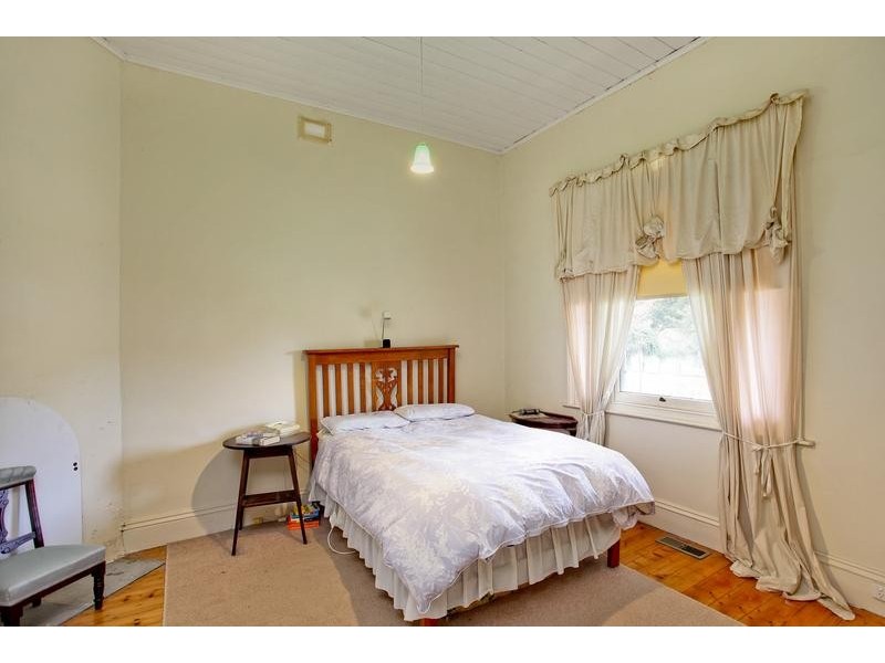 61 Horace Street, Quarry Hill VIC 3550
