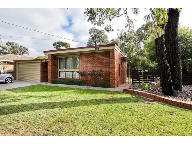 26 Beischer Street, Strathdale VIC 3550