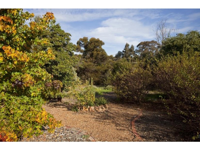 58 Edwards Road, Maiden Gully VIC 3551