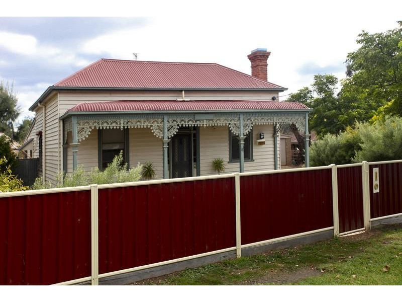 8 Dowding Street, Bendigo VIC 3550