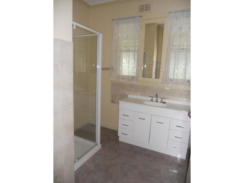 566 Napier Street, White Hills VIC 3550