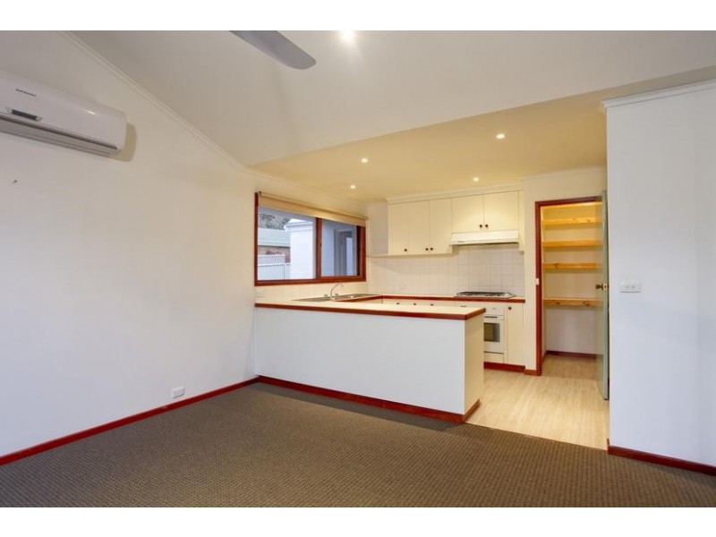 19 Deakin Drive, Flora Hill VIC 3550