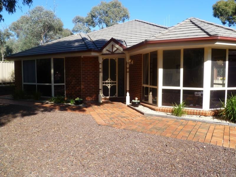 154 Osborne Street, Flora Hill VIC 3550