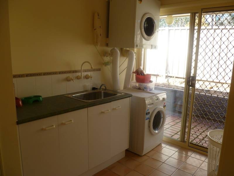 154 Osborne Street, Flora Hill VIC 3550