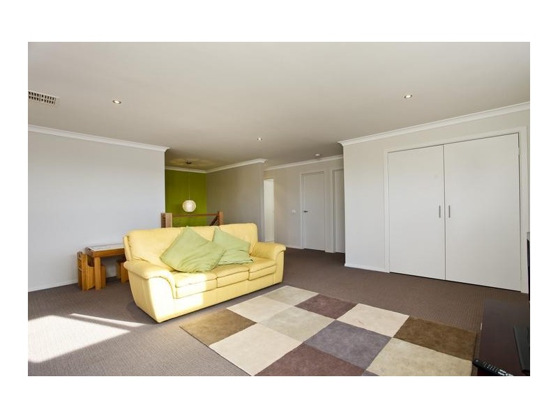 3 Knox Court, Kennington VIC 3550