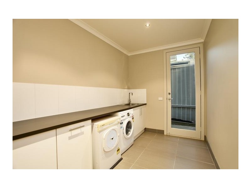 3 Knox Court, Kennington VIC 3550