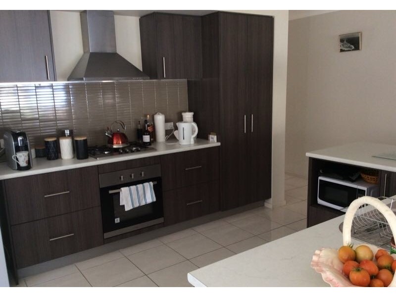 35 Barnett Drive, Kangaroo Flat VIC 3555