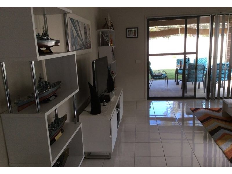 35 Barnett Drive, Kangaroo Flat VIC 3555