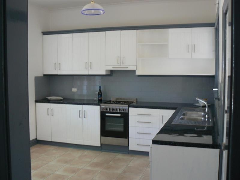 17 Harkness Street, Quarry Hill VIC 3550
