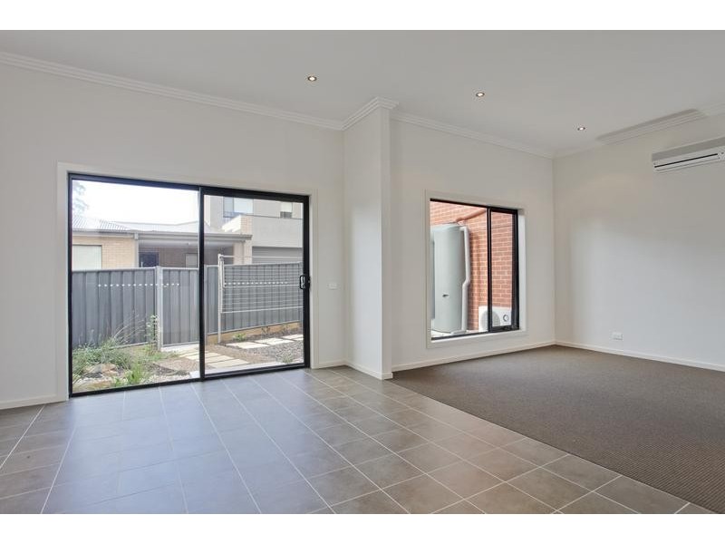 13 Weddell Street, Golden Square VIC 3555
