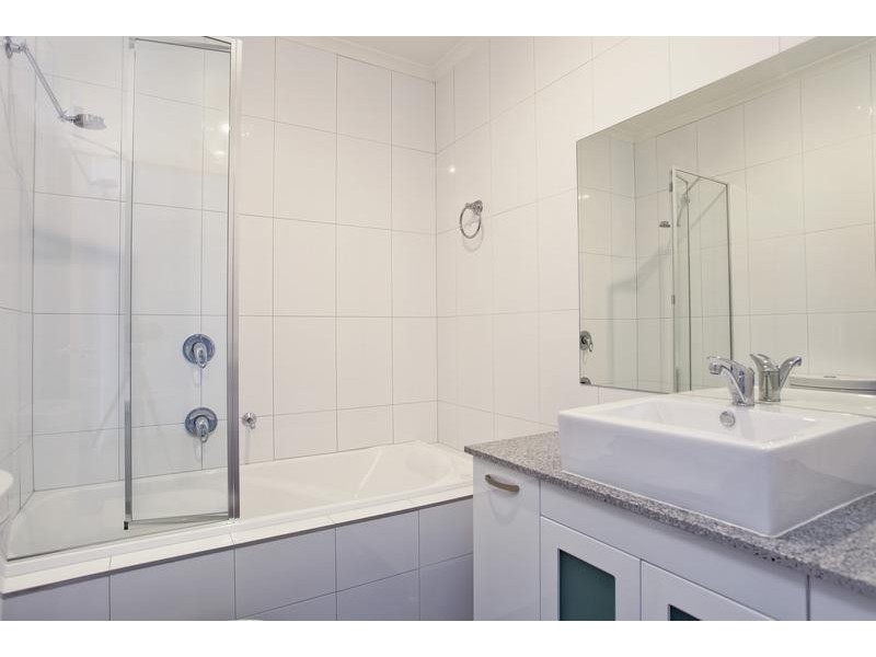 13 Weddell Street, Golden Square VIC 3555