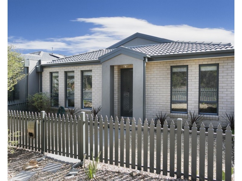 6 Vista Street, Eaglehawk VIC 3556