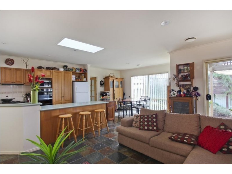 65 Aspinall Street, Golden Square VIC 3555