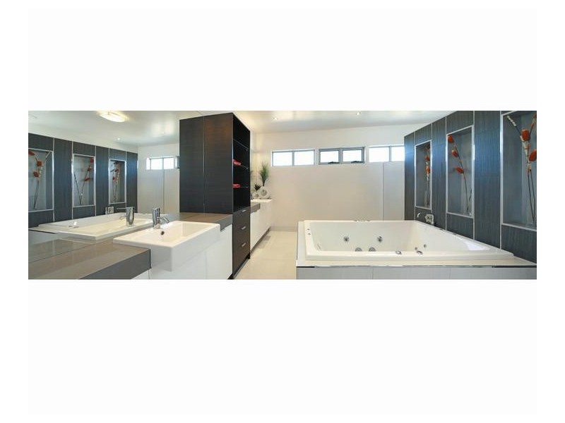 6 Medika Avenue, Kangaroo Flat VIC 3555