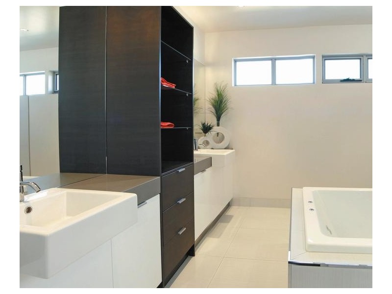 6 Medika Avenue, Kangaroo Flat VIC 3555