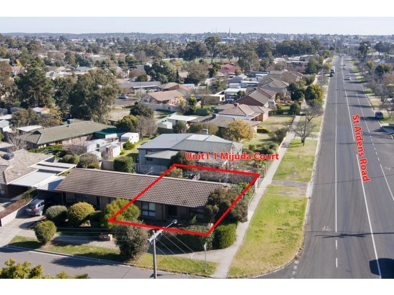 1/1 Mijuda Court, Flora Hill VIC 3550