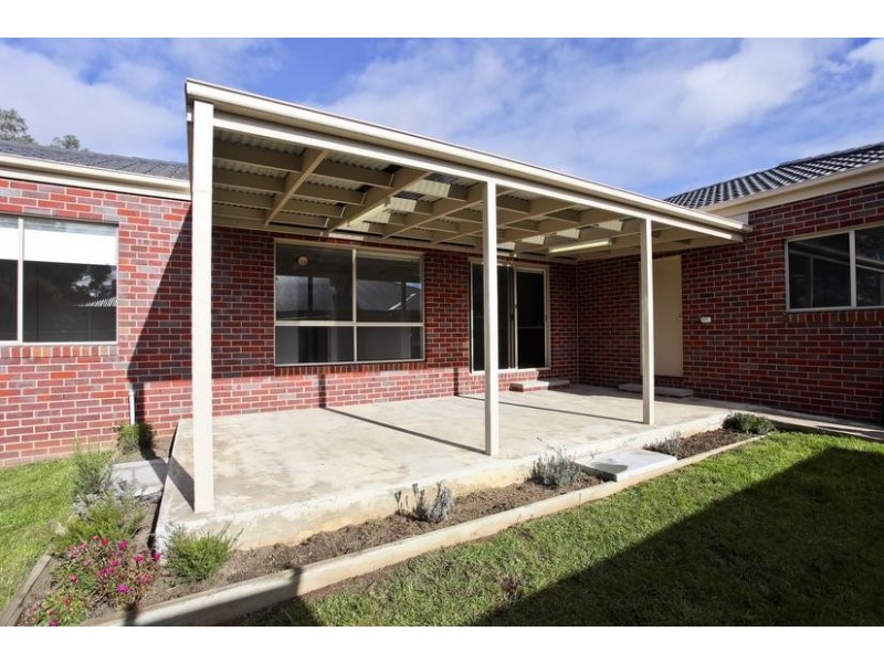 5 Victoria Avenue, Kangaroo Flat VIC 3555