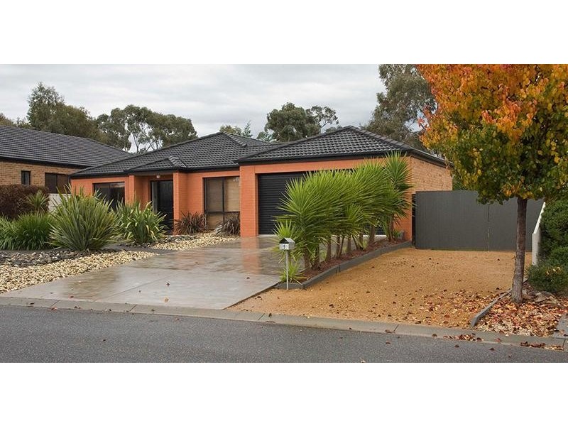 9 Arthurs Crescent, Strathfieldsaye VIC 3551