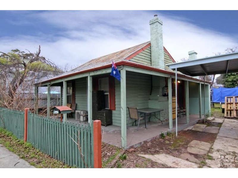 273A-273B MacKenzie Street, Golden Square VIC 3555