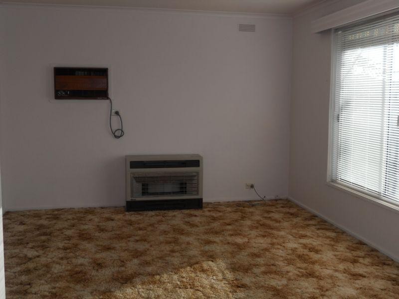 3 Rule Street, California Gully VIC 3556