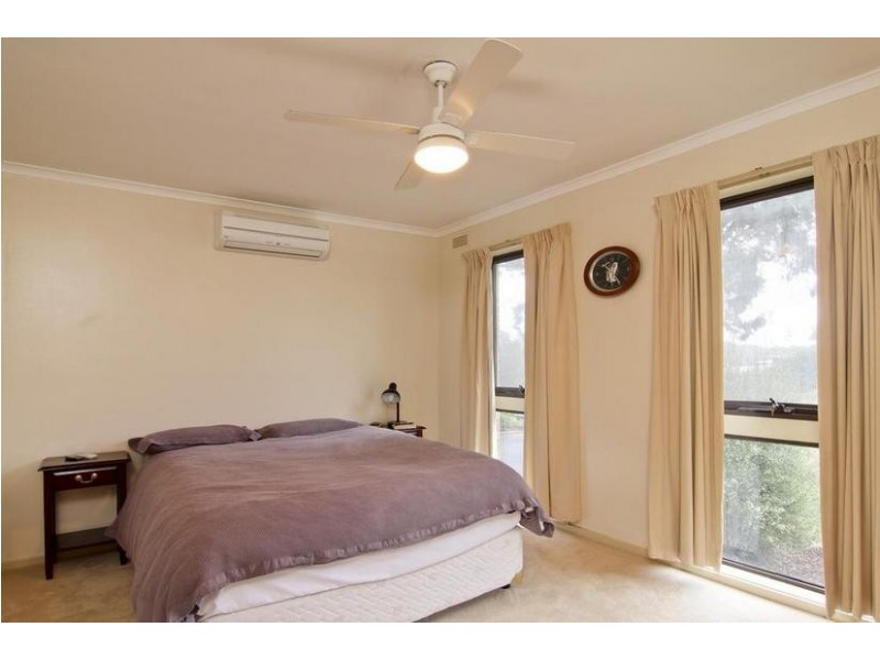 36 Houlahan Street, Flora Hill VIC 3550