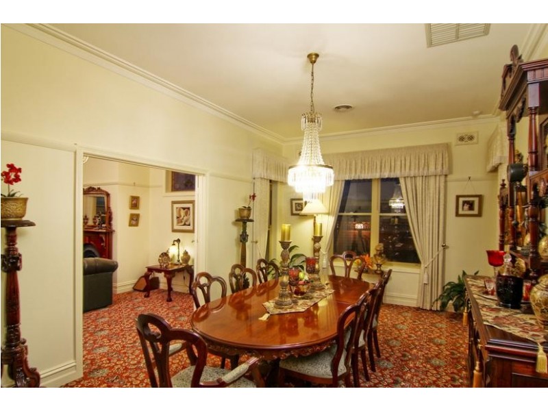 7 Adelle Court, Strathdale VIC 3550