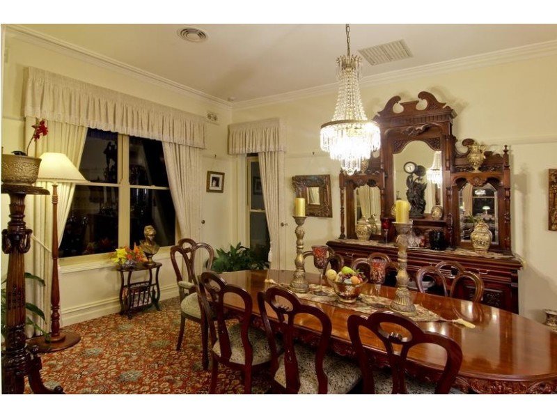 7 Adelle Court, Strathdale VIC 3550