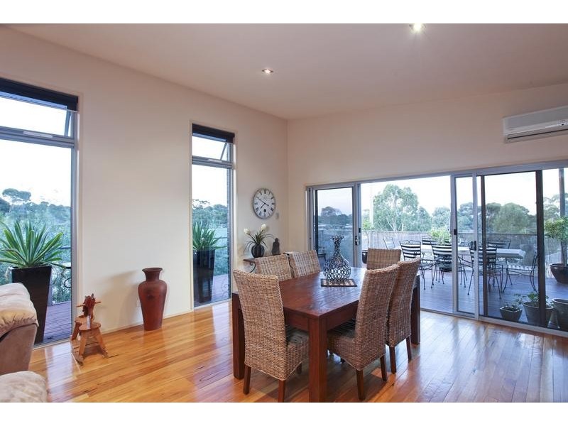 38 Browning Street, Kangaroo Flat VIC 3555