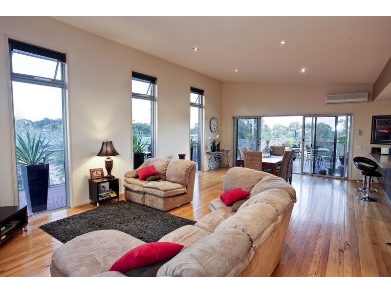 38 Browning Street, Kangaroo Flat VIC 3555