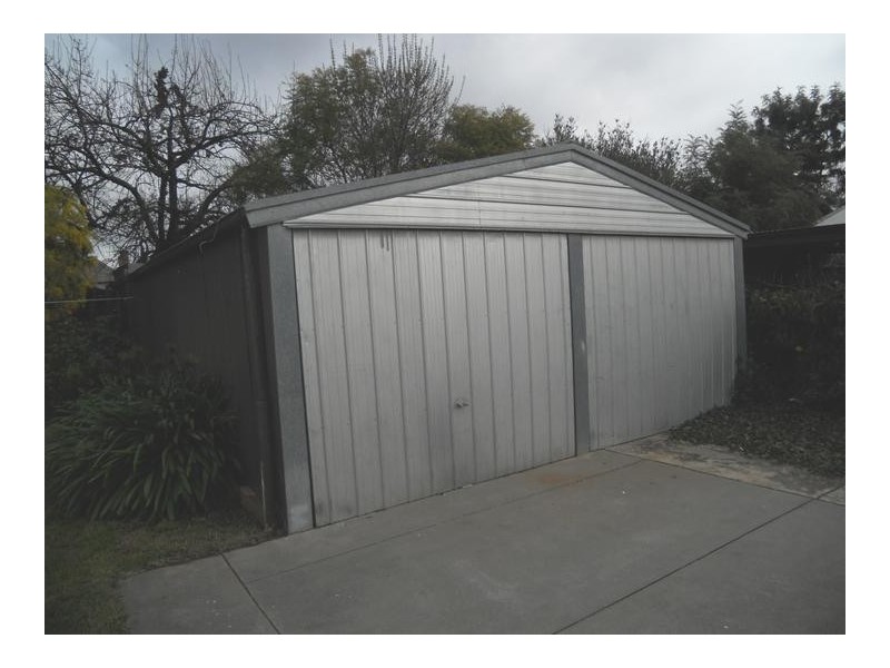 35 Ophir St,, Golden Square VIC 3555