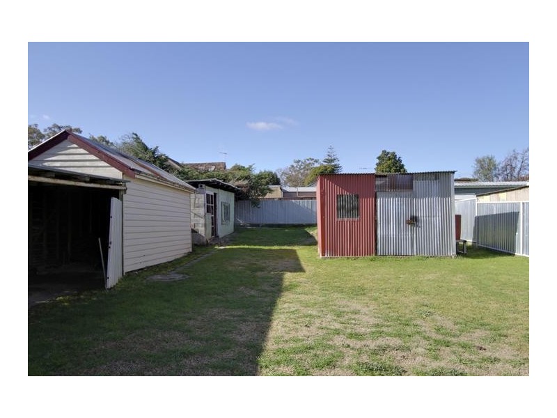 183 High Street, Kangaroo Flat VIC 3555
