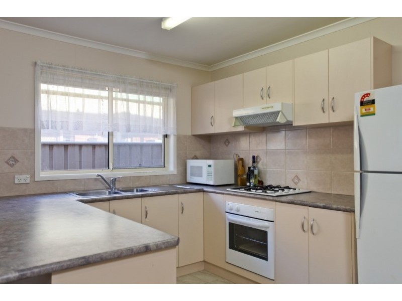 9a Hamelin st, White Hills VIC 3550