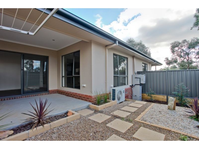 4/18 Delbridge Street, Golden Square VIC 3555